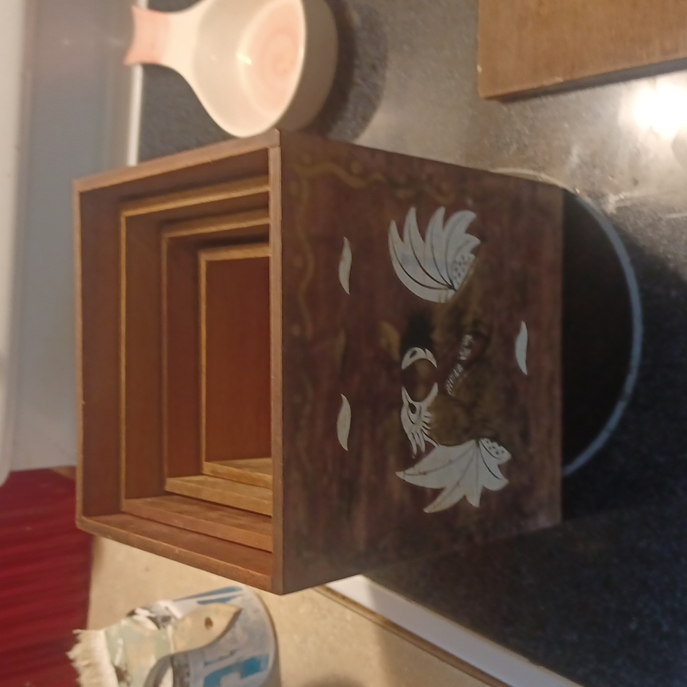 Antique canistera